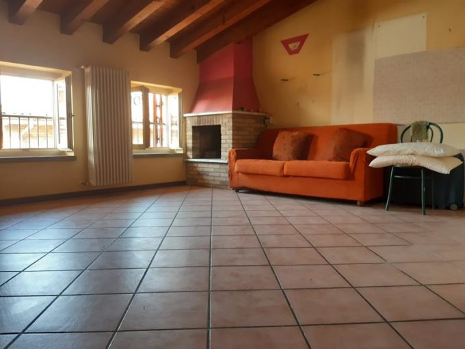 appartamento a cividate al piano