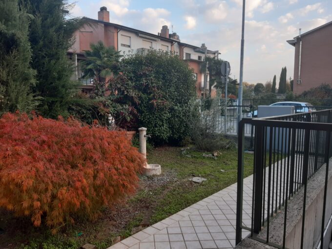 trilocale con giardino a cortenuova di sopra