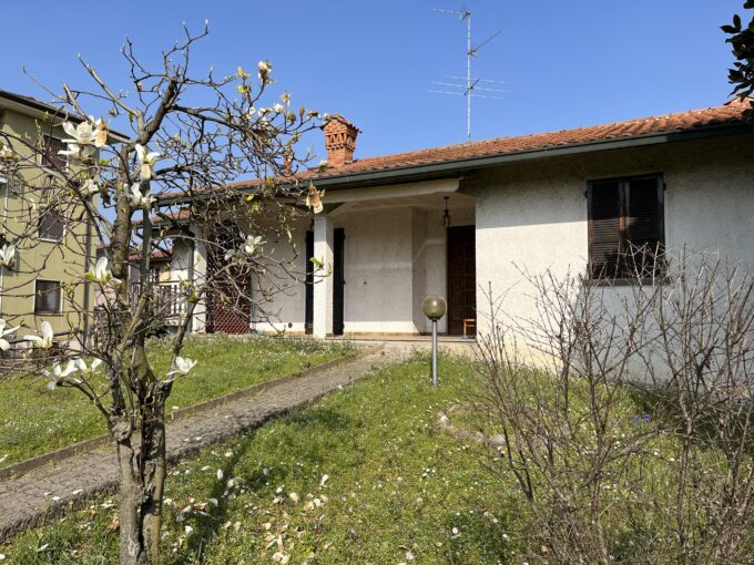 villa singola cortenuova