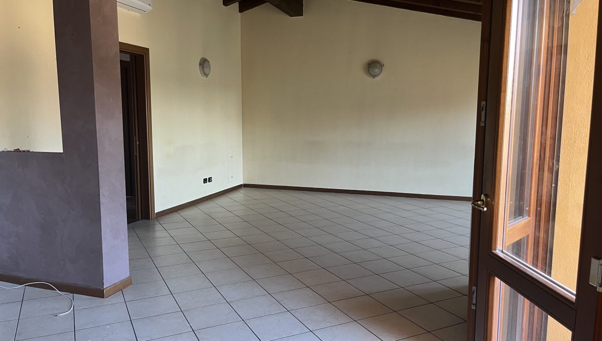 trilocale in vendita a covo
